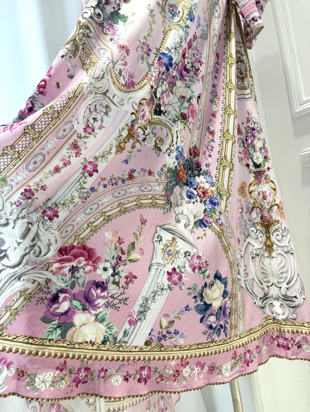 Camilla Palatial Pastels shaped waistband dress with gathered sleeves - Picture 10 of 12